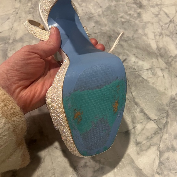 Betsey Johnson Beth Pearl Platform Heels - Picture 11 of 11